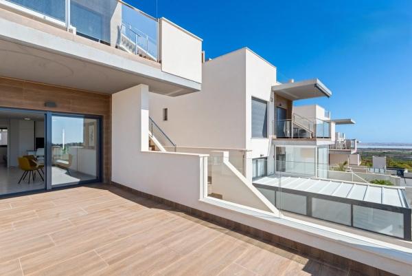 Piso en ronda Cesar Canovas Girada, 12