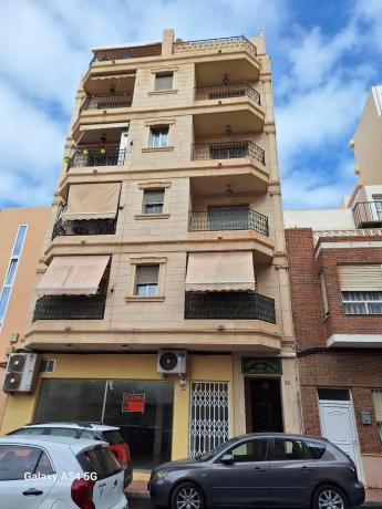 Piso en avenida Diego Ramírez Pastor