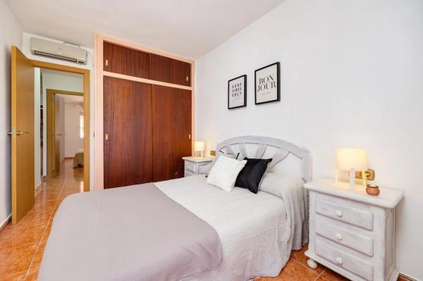 Piso en calle Almoradí, 7