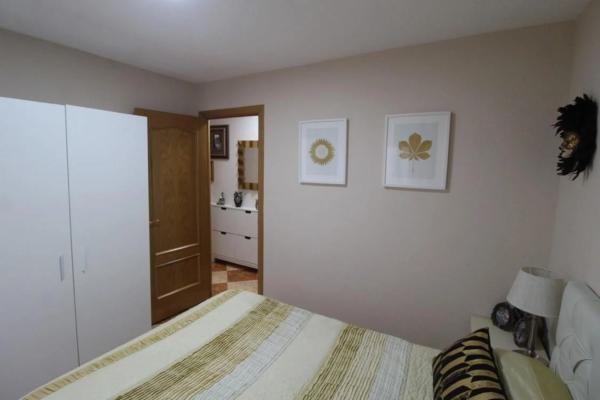 Piso en calle San Miguel de Salinas