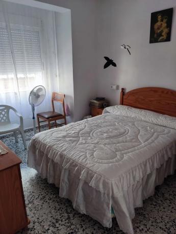 Piso en calle San Miguel de Salinas, 20