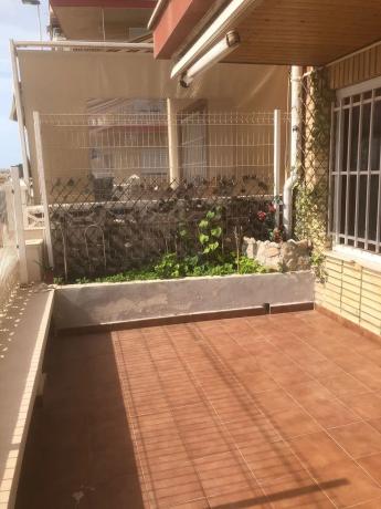 Piso en travesía Catral, 1