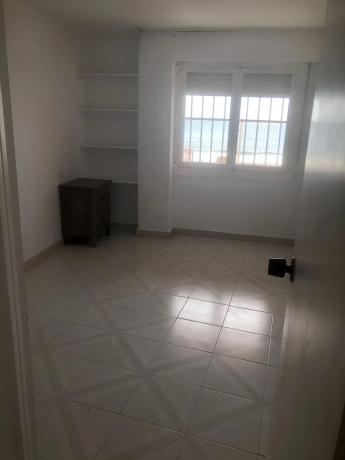 Piso en travesía Catral, 1