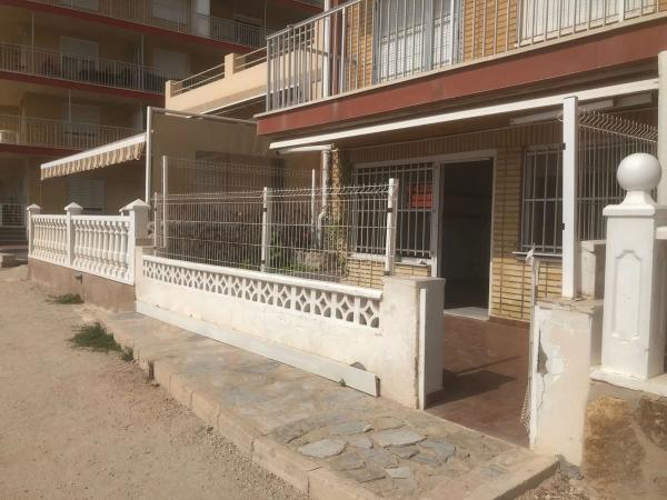 Piso en travesía Catral, 1