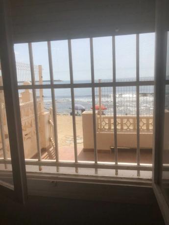 Piso en travesía Catral, 1