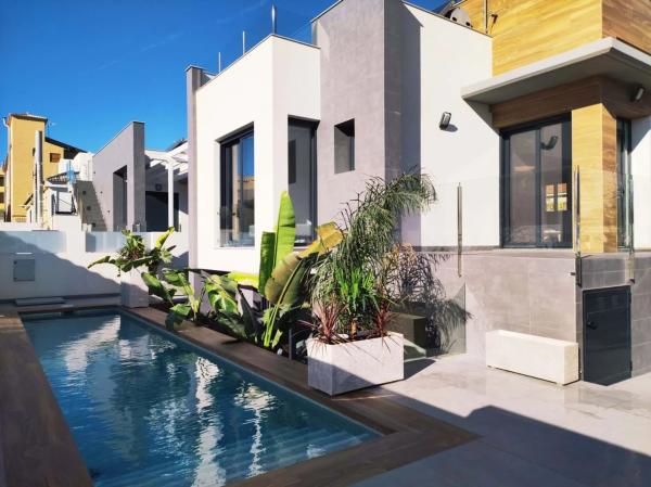 Chalet en avenida de los Europeos