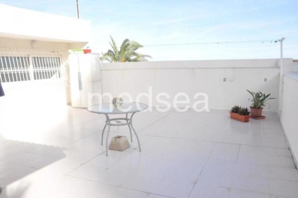 Casa independiente en calle Soria, 84