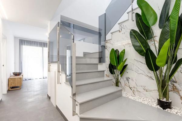 Casa independiente en avenida de los Europeos s/n