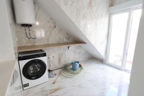 Chalet adosado en puerta Bonita