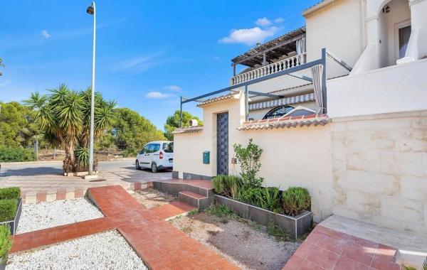 Chalet adosado en calle Rodrigo s/n