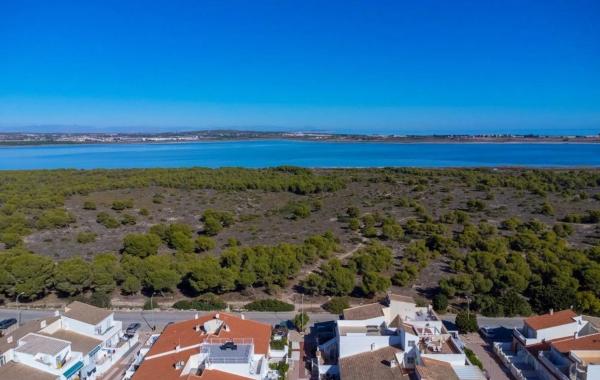 Chalet adosado en calle Rodrigo s/n