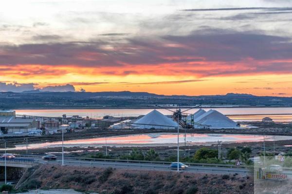 Ático en Barrio La Siesta - El Salado - Torreta