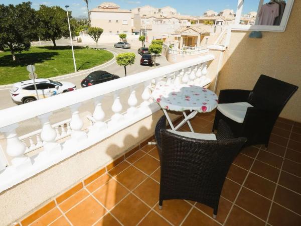 Chalet pareado en calle de las Lavanderas, 34