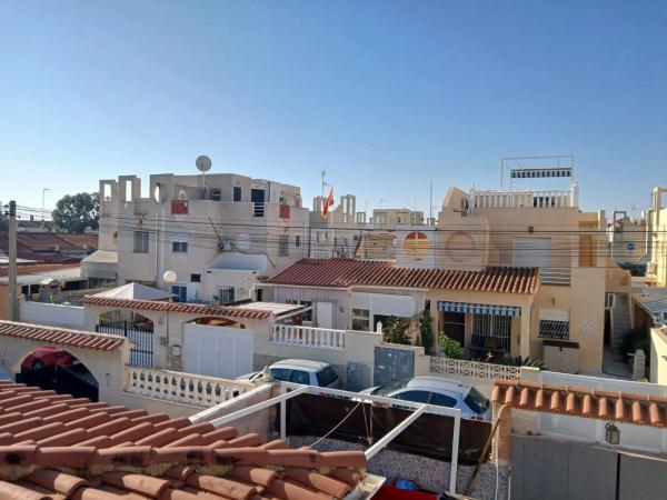 Casa independiente en calle Alondra, 7