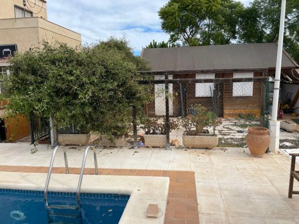 Casa independiente en avenida Elche Bal, 21