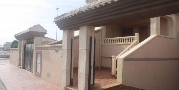 Casa independiente en avenida Tomas Boj Andreu