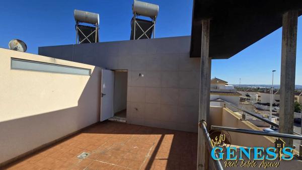 Chalet adosado en calle Maria San Gil Noain s/n