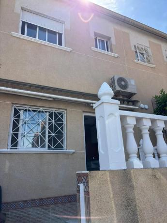 Dúplex en calle Rosa Diez Gonzalez