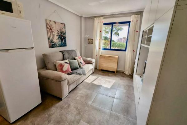 Estudio en Barrio Torreblanca