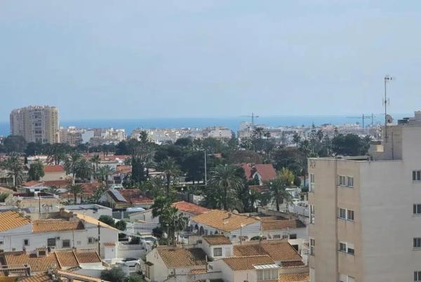 Piso en calle Joven Pura