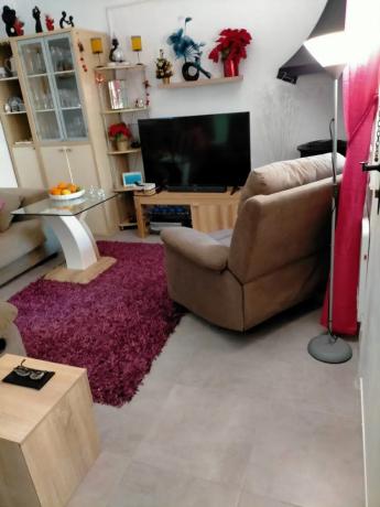 Chalet adosado en calle los Jilgueros