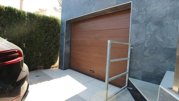 Casa independiente en plaza del Ruiseñor, 44