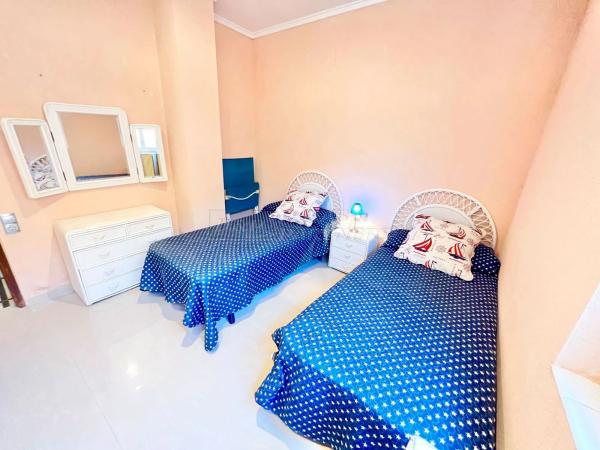 Chalet en Barrio Zona los Frutales