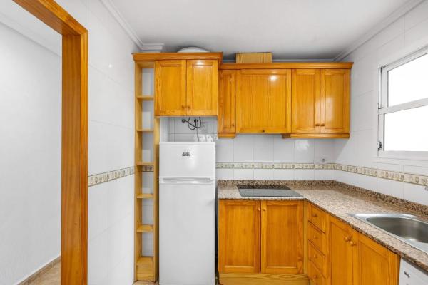 Piso en calle Zoa, 73