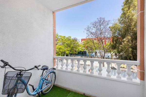 Piso en calle Zoa, 73