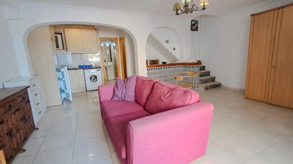 Chalet adosado en calle Pleamar, 4