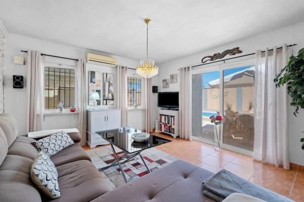 Chalet en Barrio El Molino