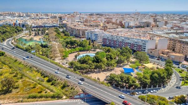 Ático en calle Villa Madrid, 43