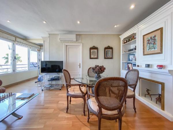 Piso en calle José Martínez Ruiz Azorín