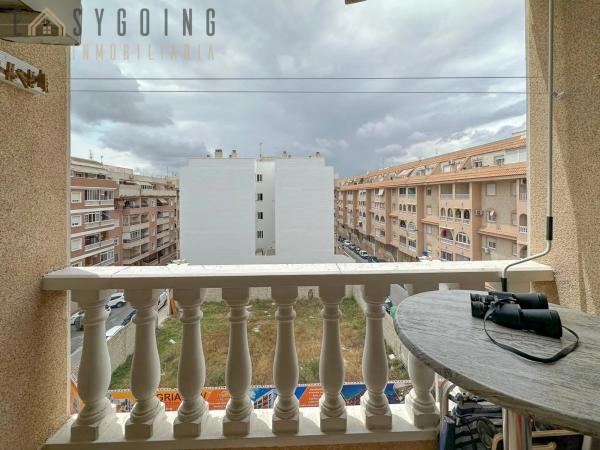 Piso en Barrio Parque de las Naciones