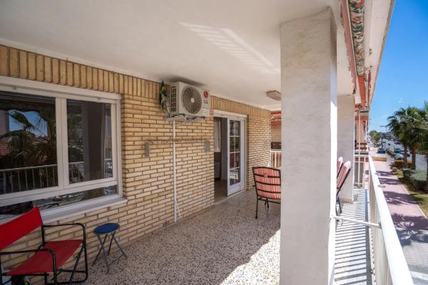 Piso en avenida Desiderio Rodríguez