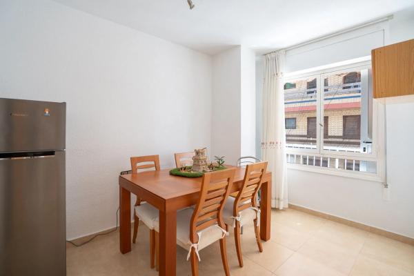 Piso en avenida Desiderio Rodríguez