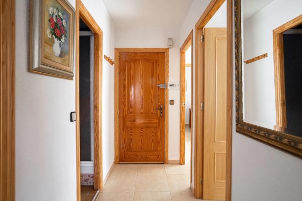 Piso en avenida Desiderio Rodríguez