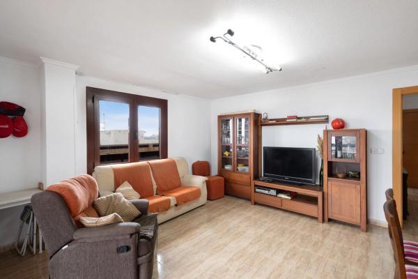 Ático en calle Benejúzar