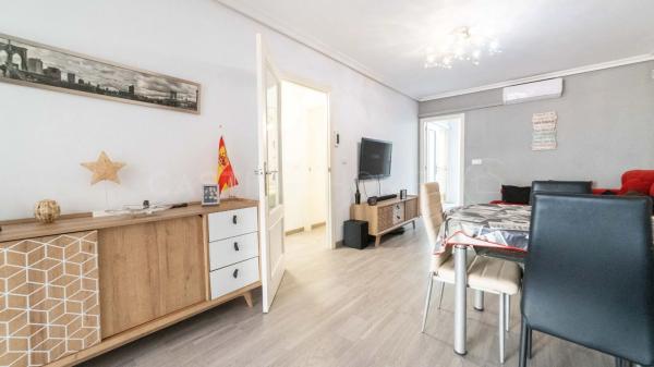 Piso en calle Rafal, 23