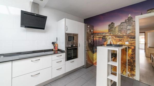 Piso en calle Rafal, 23