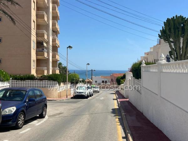 Chalet adosado en calle Segovia