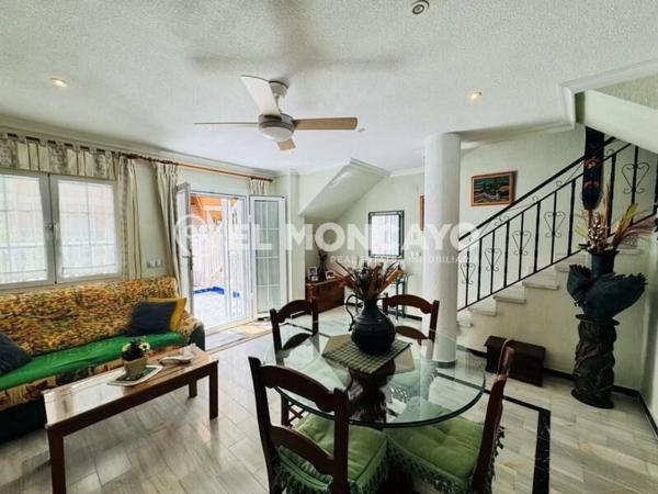 Casa independiente en calle Emperadores