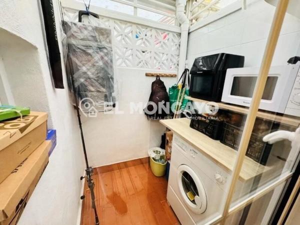 Casa independiente en calle Emperadores