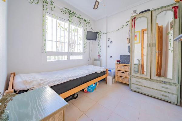 Chalet adosado en calle Jaén