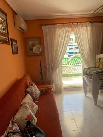 Piso en avenida de los Europeos, 65