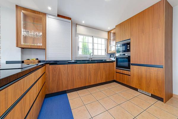 Casa independiente en calle Mar Rojo