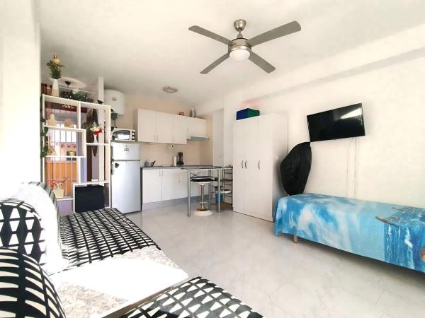 Estudio en avenida de los Europeos, 51