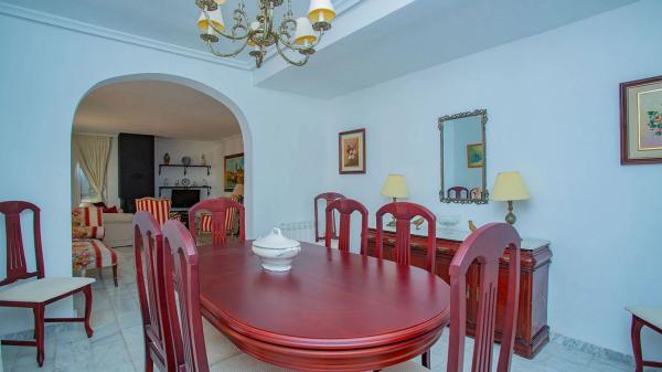 Chalet en calle Mimosas