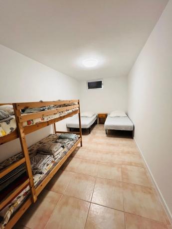 Chalet adosado en calle las Mimosas, 91