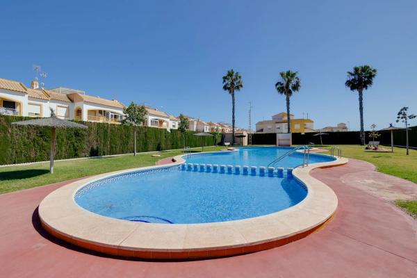 Dúplex en calle Cesar Rodriguez Mateo, 3